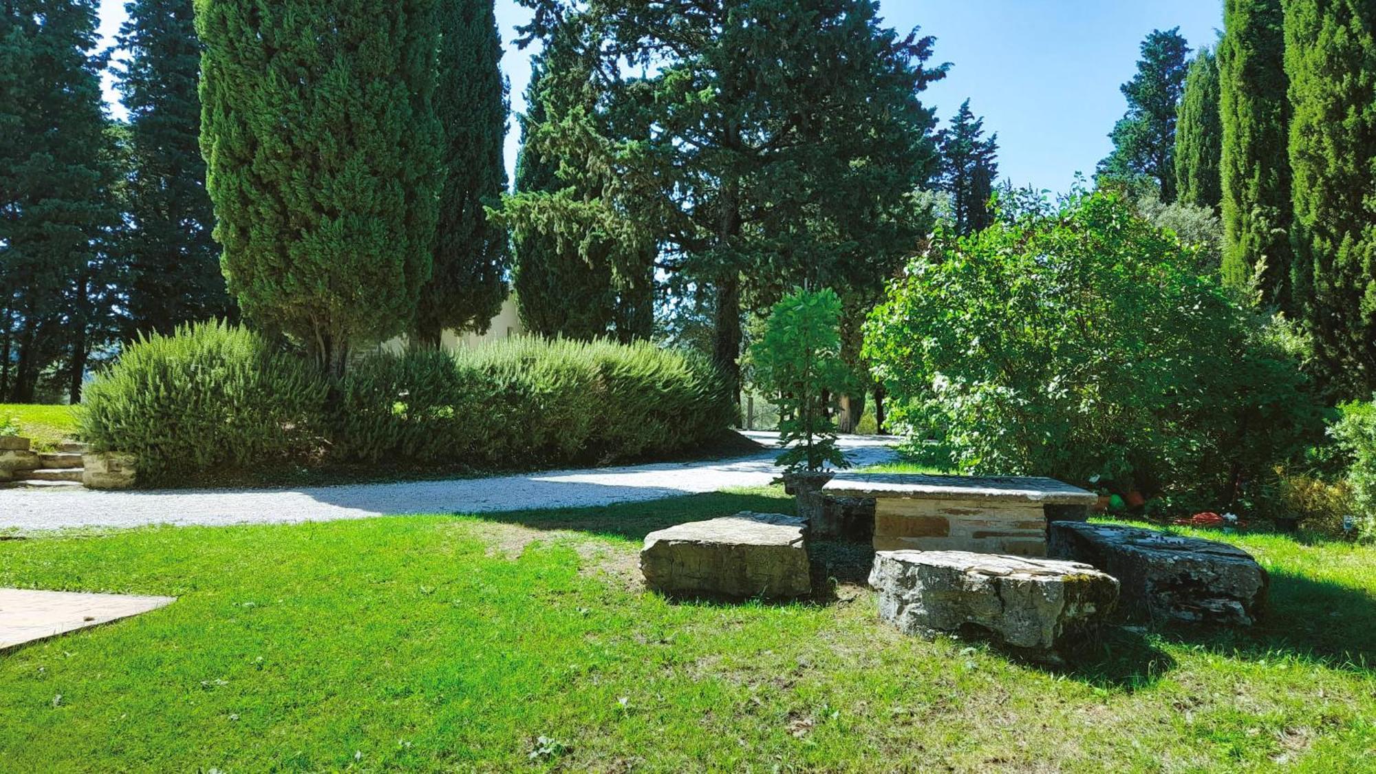 Antica Residenza Montereano Villa Gubbio Kültér fotó